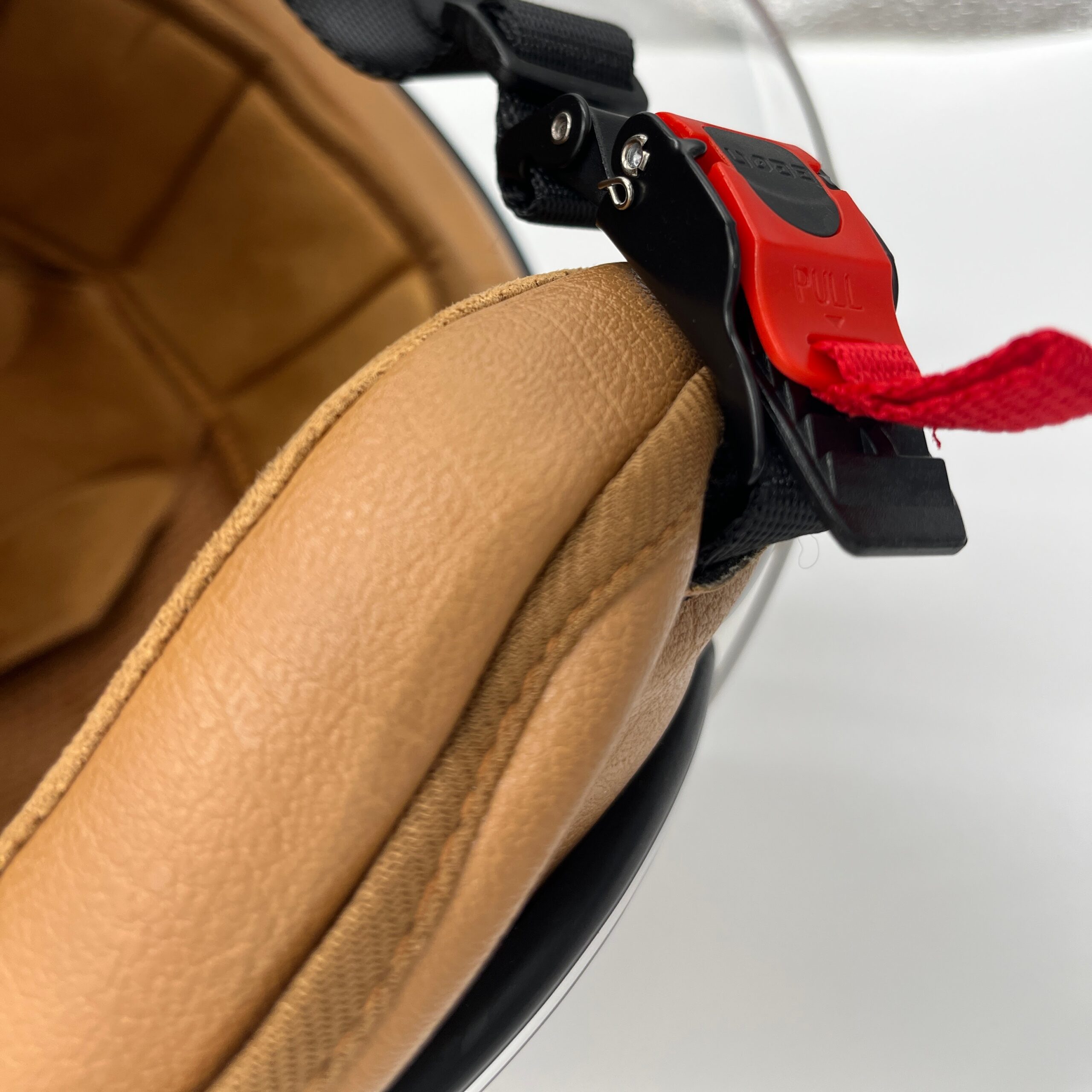 Kask Skuterowy Beon 110