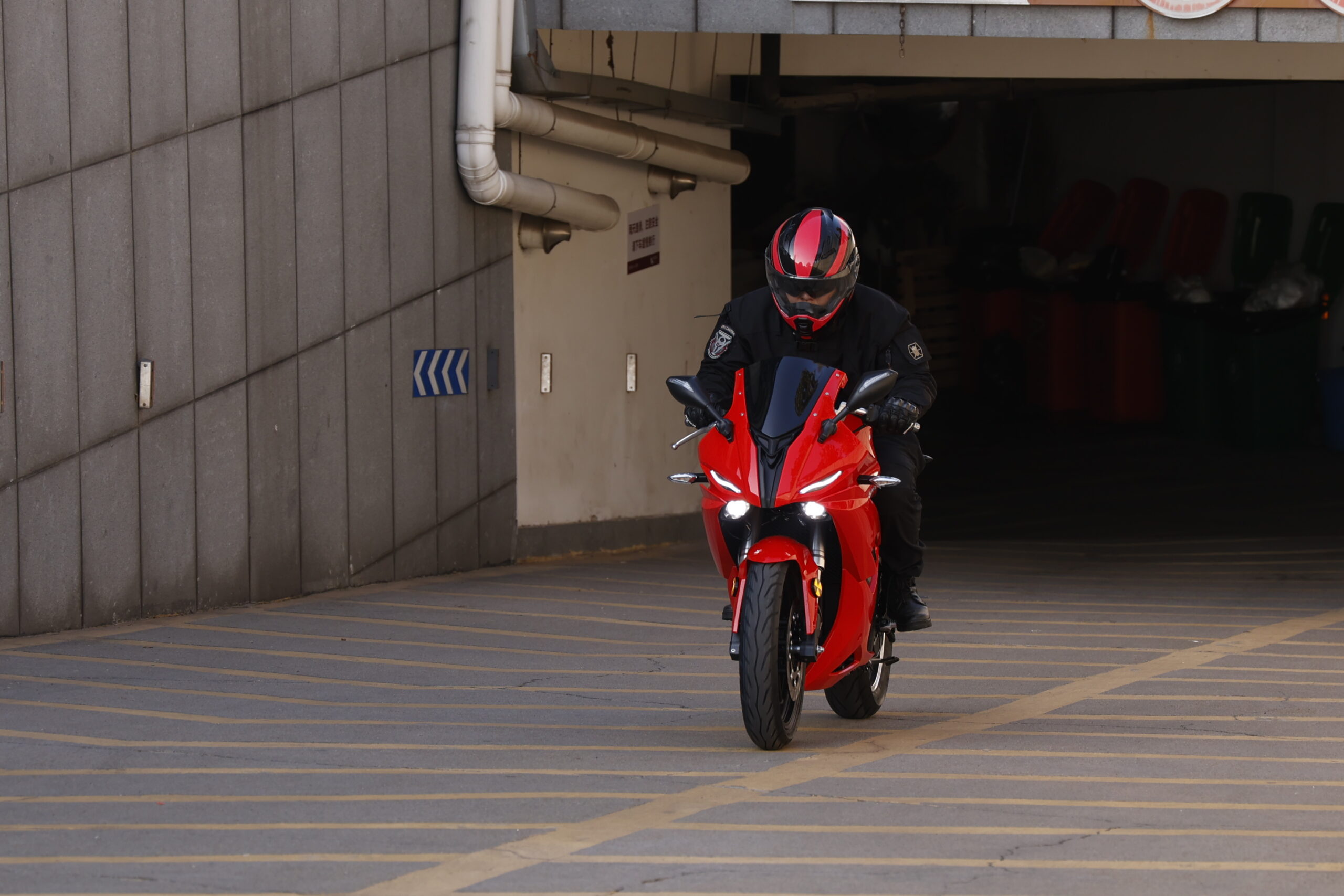 Motocykl Elektryczny Newbot Storm