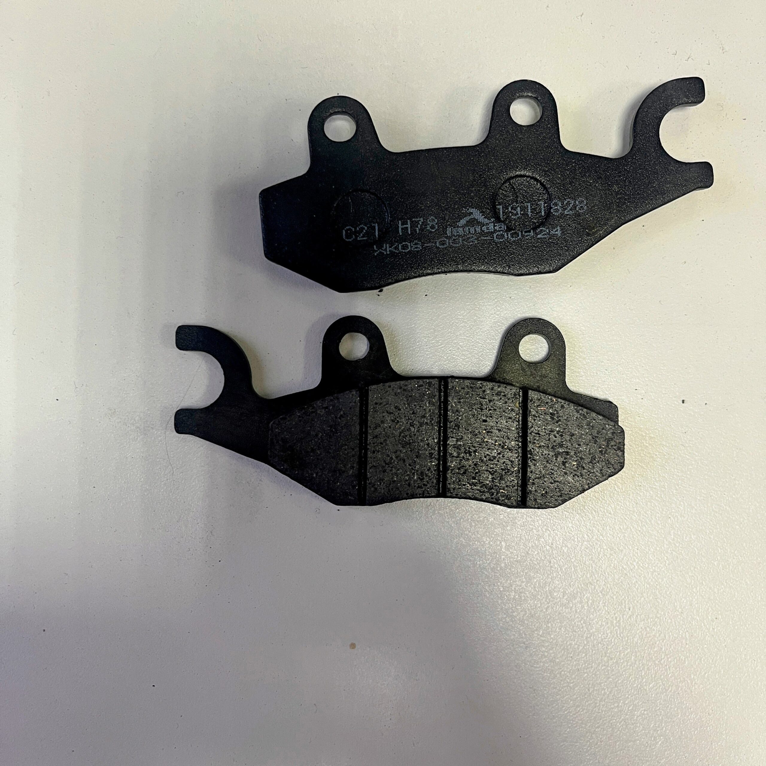 Klocki hamulcowe Amperi C21H1911828